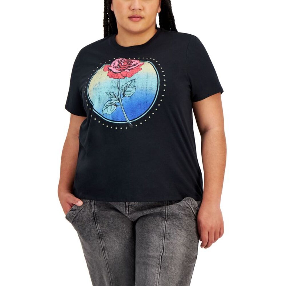 Trendy Plus Size Short Sleeve Rose T-Shirt